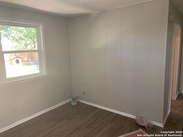 Image 7 of 12 For 4127 Hunters Gln