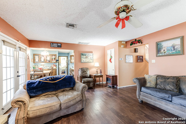 Image 17 of 30 For 2215 Sun Wood