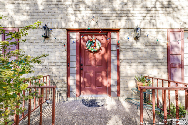 Image 5 of 30 For 2215 Sun Wood