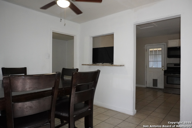 Image 11 of 36 For 257 Longview Dr