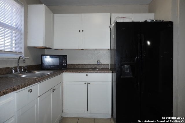 Image 12 of 36 For 257 Longview Dr