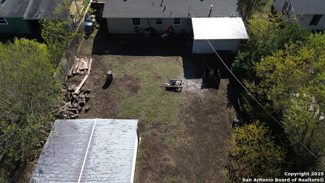 Image 29 of 36 For 257 Longview Dr