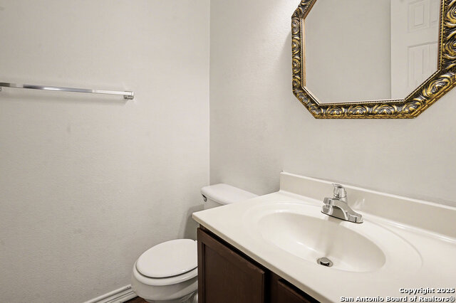 Image 8 of 16 For 2817 Lotus Park