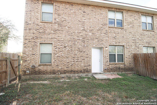 Image 21 of 21 For 530 Dukeway 2