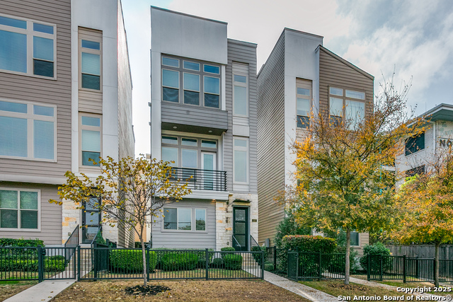 Details for 132 Humphrey, San Antonio, TX 78209