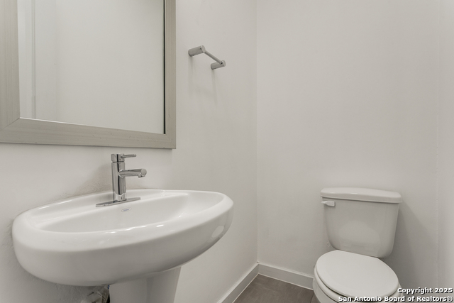 Image 29 of 36 For 132 Humphrey