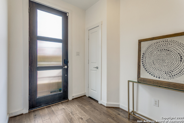 Image 5 of 36 For 132 Humphrey