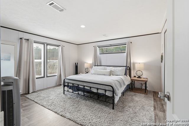 Listing photo id 17 for 1611 Fuller Dr