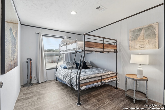 Listing photo id 22 for 1611 Fuller Dr