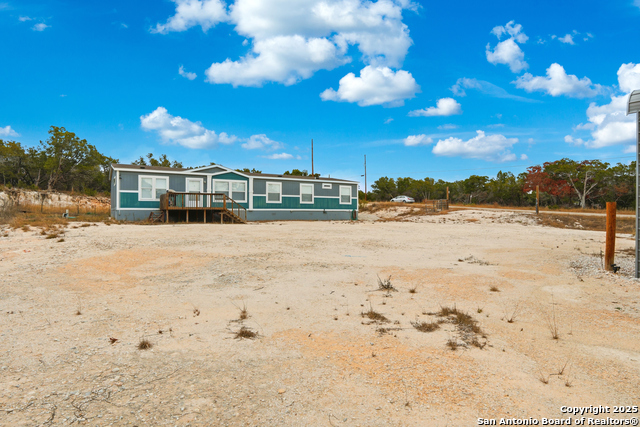 Listing photo id 1 for 1611 Fuller Dr