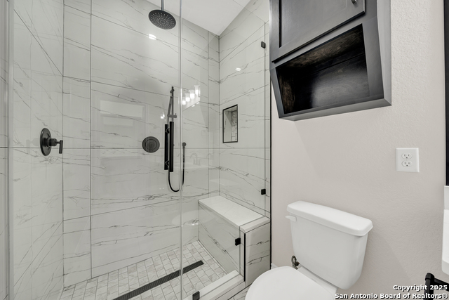 Listing photo id 10 for 816 County Road 6723