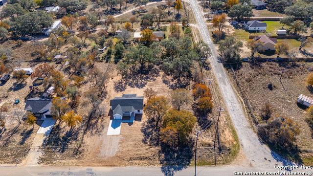 Listing photo id 24 for 816 County Road 6723