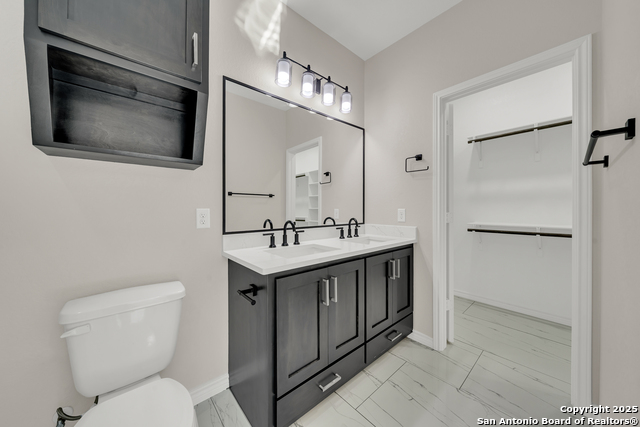 Listing photo id 7 for 816 County Road 6723