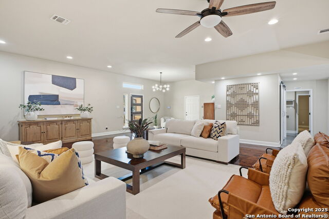 Image 11 of 50 For 1069 Ivy Ln  