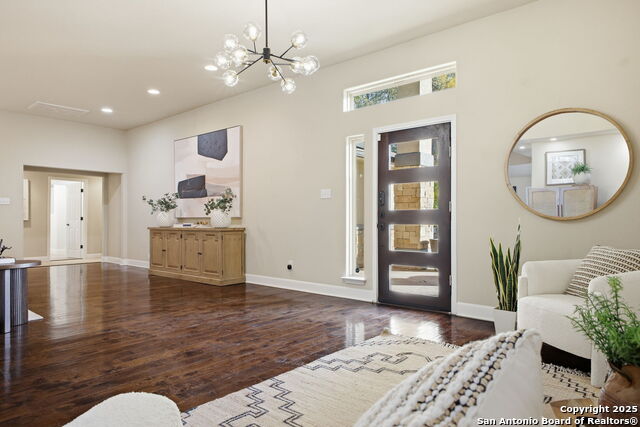 Image 5 of 50 For 1069 Ivy Ln  