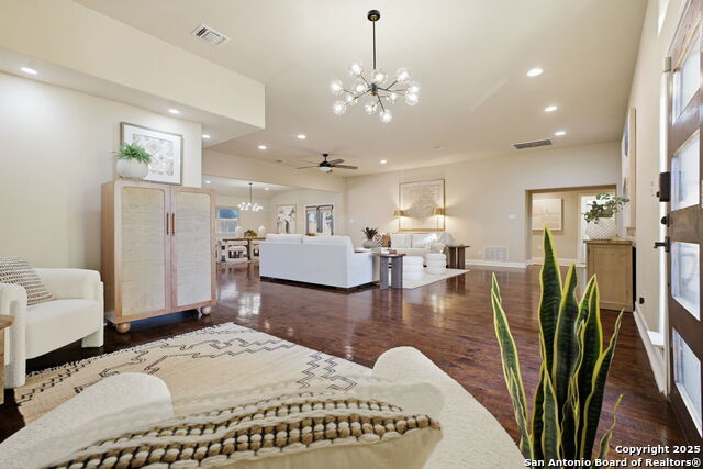 Image 7 of 50 For 1069 Ivy Ln  