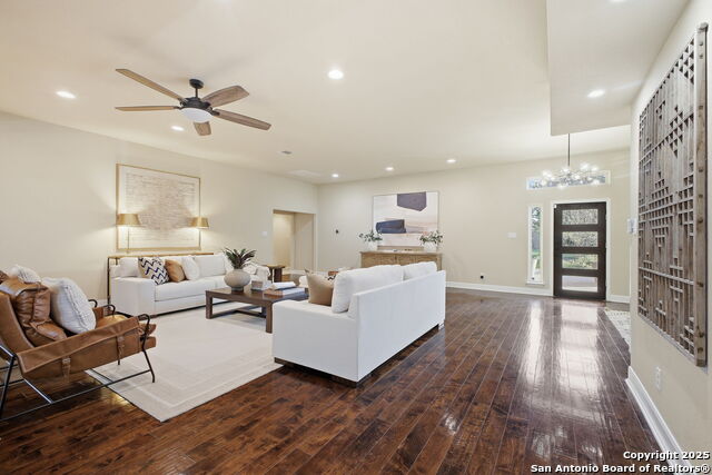 Image 9 of 50 For 1069 Ivy Ln  