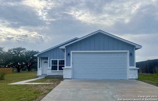Details for 811 Polk  , Beeville, TX 78102
