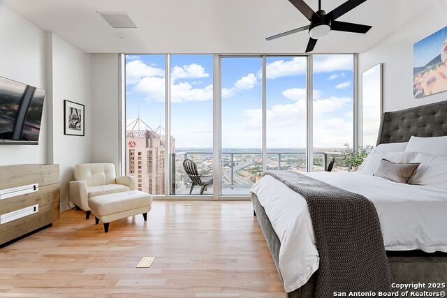 Image 13 of 48 For 610 Market E 3304