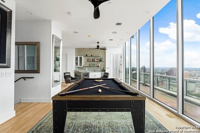 Image 21 of 48 For 610 Market E 3304