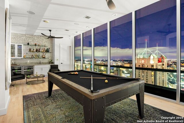 Image 22 of 48 For 610 Market E 3304