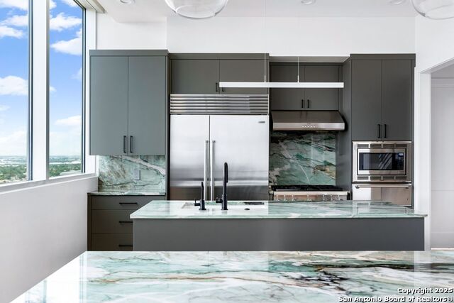 Image 8 of 48 For 610 Market E 3304