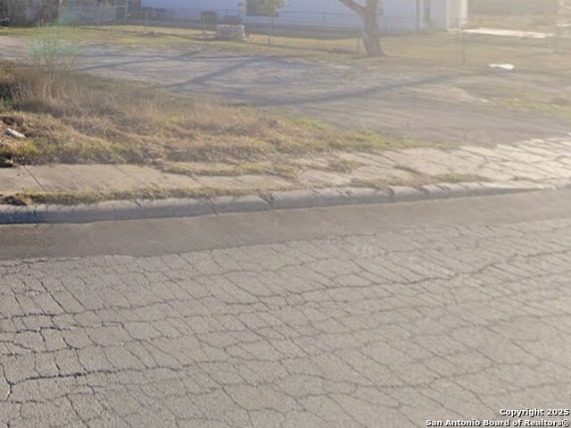 Listing photo id 0 for 4643 Mascota