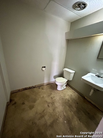 Listing photo id 3 for 3434 Cherry Ridge