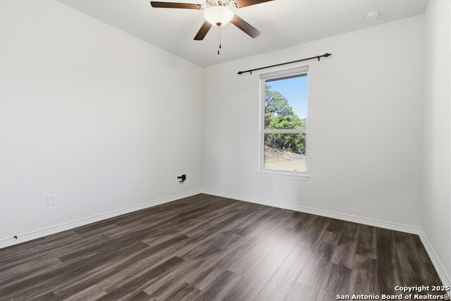 Listing photo id 14 for 189 Pr 1732  