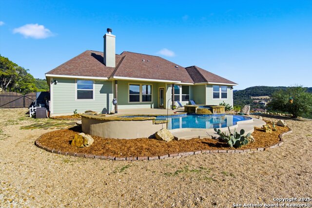 Listing photo id 2 for 189 Pr 1732  