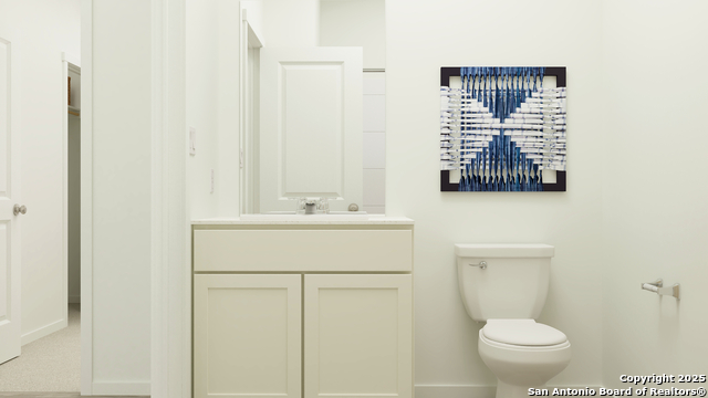 Listing photo id 18 for 221 Inyo St  