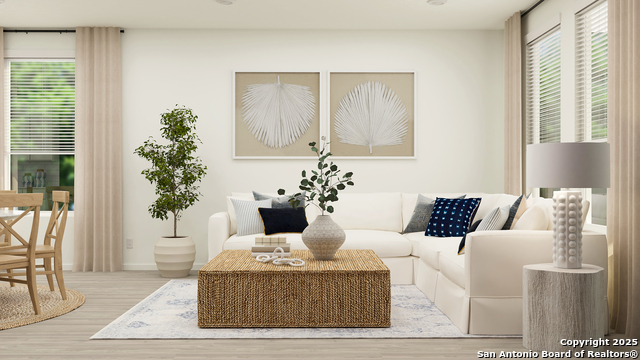 Listing photo id 1 for 221 Inyo St  