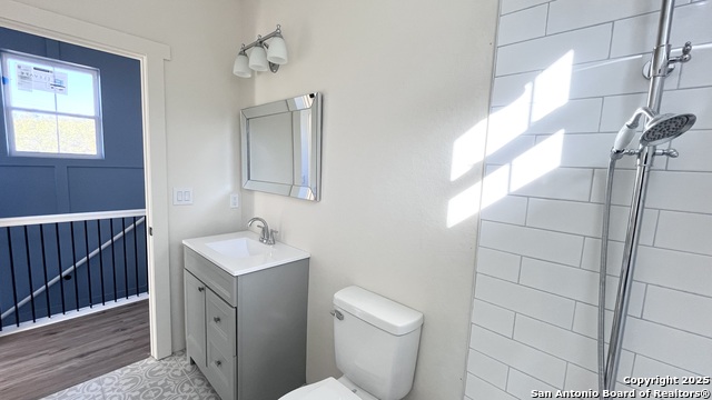 Listing photo id 14 for 272 Broken Bow