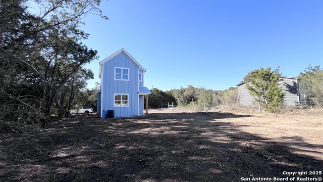 Listing photo id 20 for 272 Broken Bow