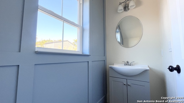 Listing photo id 6 for 272 Broken Bow