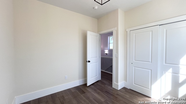 Image 18 of 20 For 422 Brushy Creek