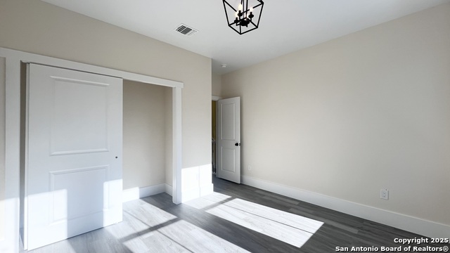 Image 15 of 22 For 477 Scenic  