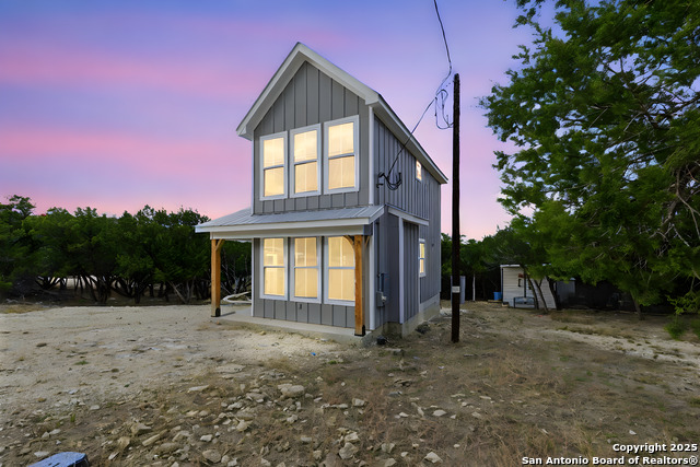 Image 2 of 26 For 961 Brushy Creek