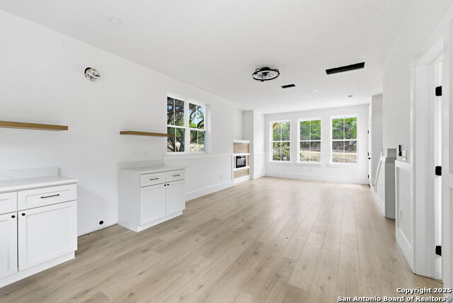 Image 11 of 29 For 489 Scenic  