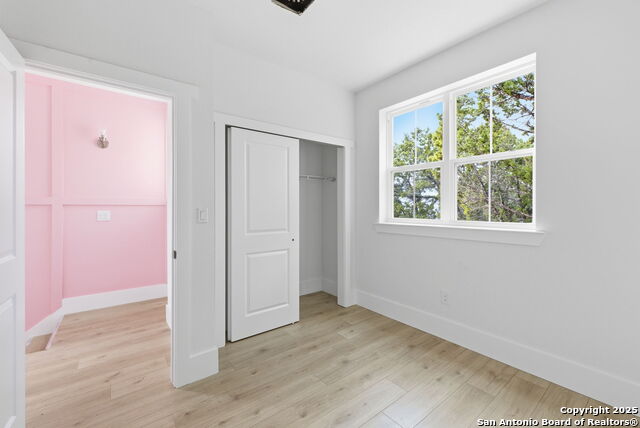 Image 26 of 29 For 489 Scenic  