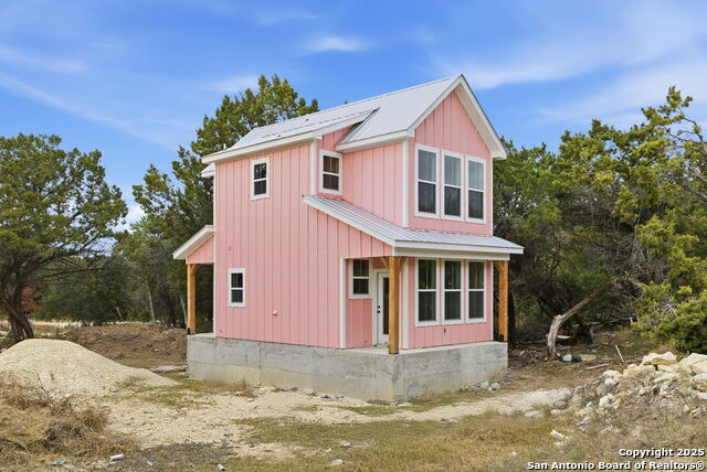 Image 3 of 29 For 489 Scenic  