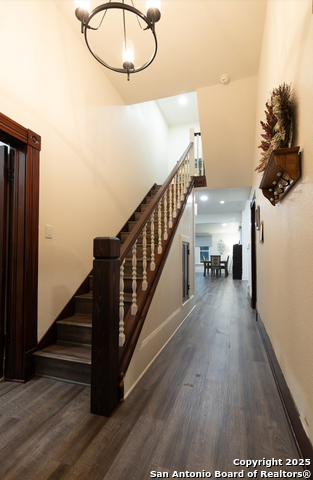 Listing photo id 19 for 805 20th  