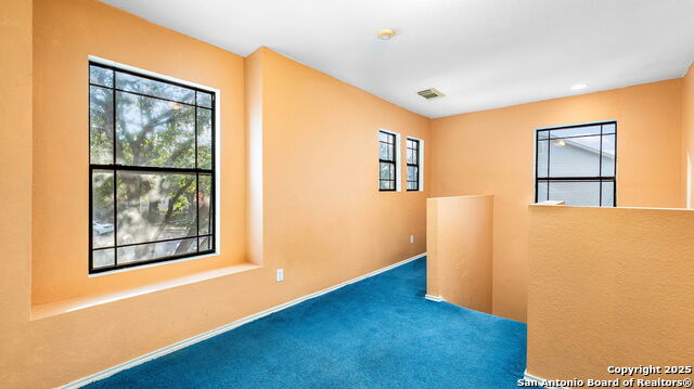 Image 11 of 19 For 8902 Sungate Bay