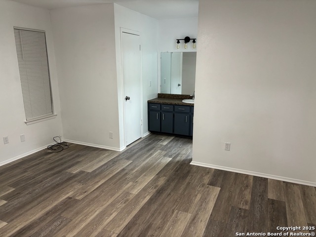 Image 10 of 20 For 4163 Freestone