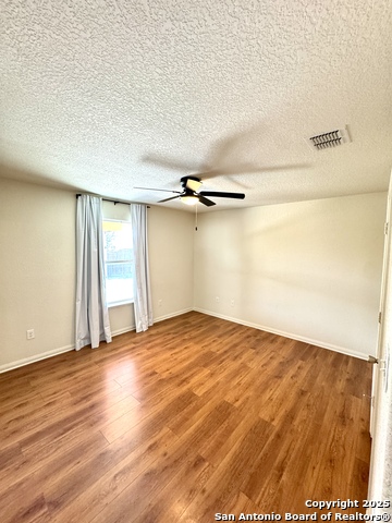 Image 4 of 12 For 11474 Country Cyn