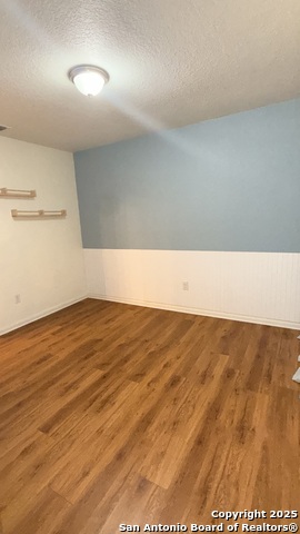 Image 9 of 12 For 11474 Country Cyn