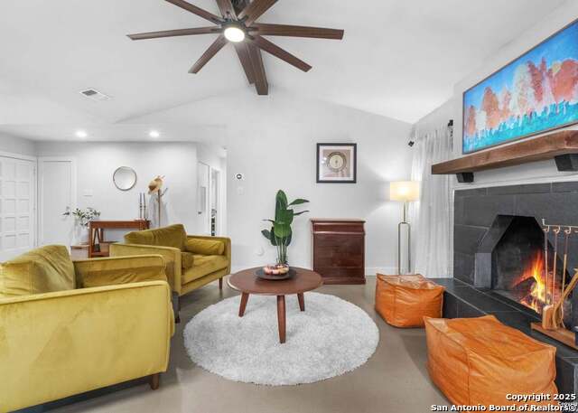 Image 14 of 16 For 10922 Whispering Wind