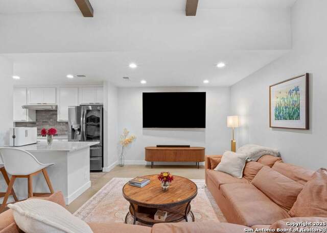 Image 9 of 16 For 10922 Whispering Wind