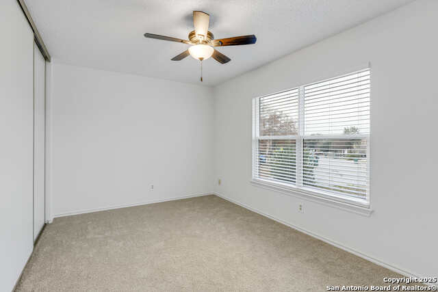 Listing photo id 19 for 7906 Swindow Circle