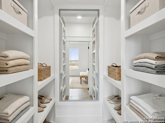 Image 18 of 40 For 187 Hidden Ranch Ct.